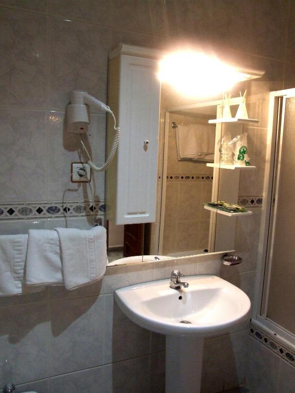 Hostal Santa Marta Aranjuez Zimmer foto