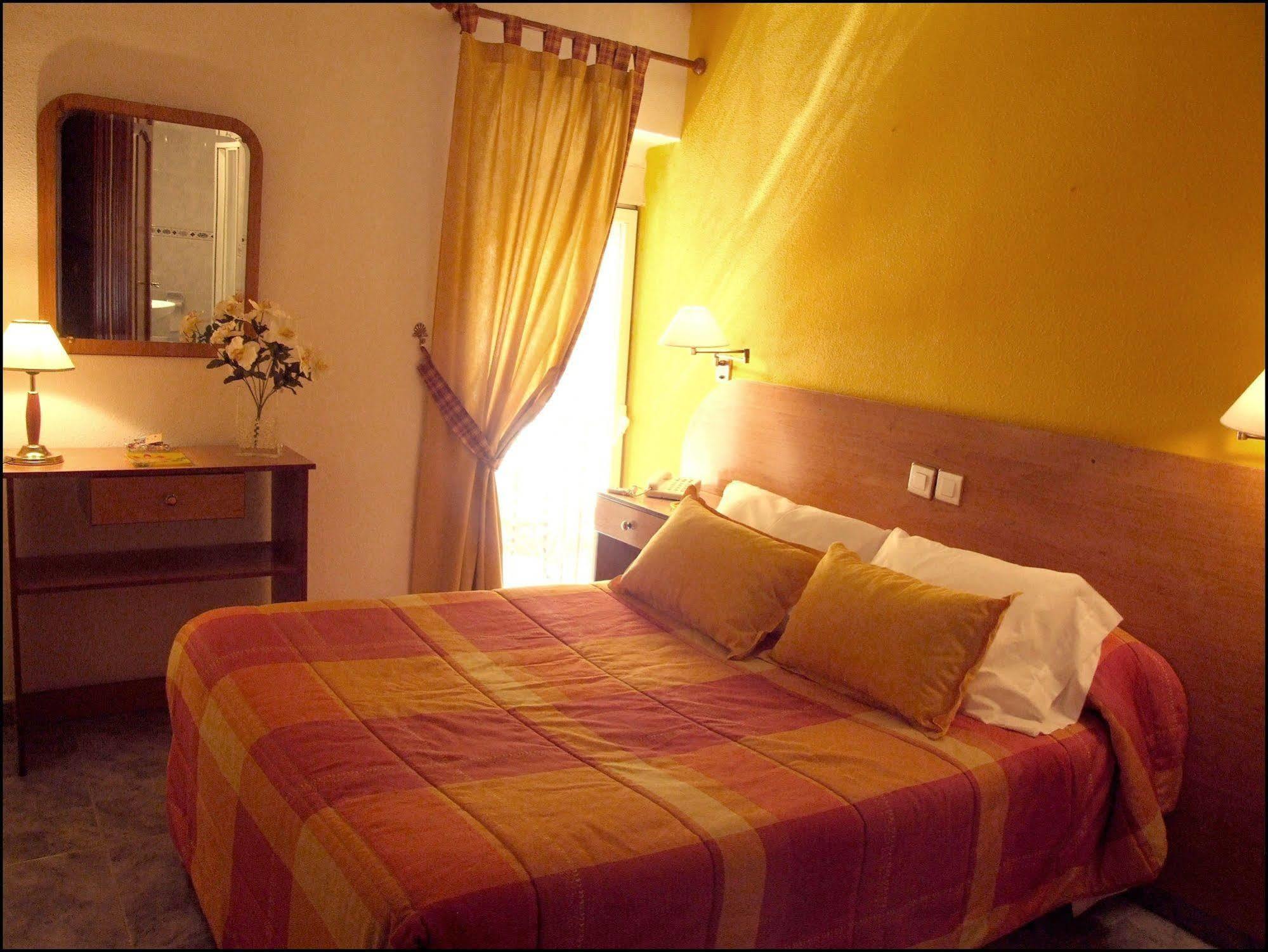 Hostal Santa Marta Aranjuez Exterior foto